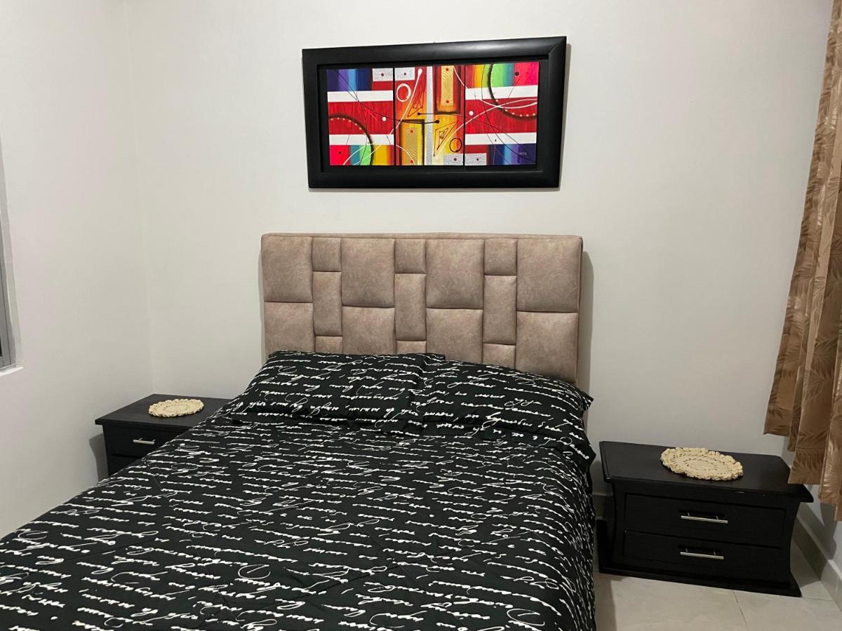 Apartamento Cerca A La Candelaria Y Hospitales Principales De Bogotá Eksteriør bilde